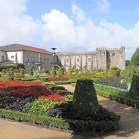 Inbraga بيت شباب