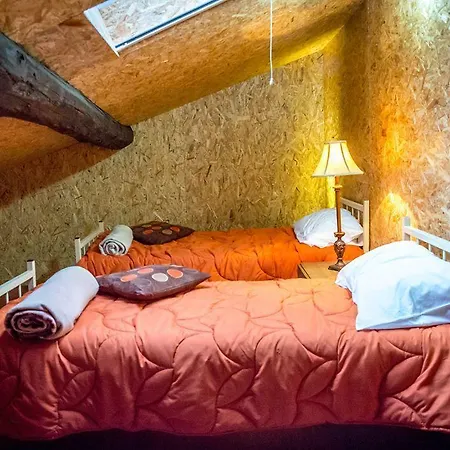 Hostel Inbraga *