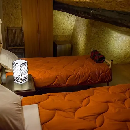 Auberge de jeunesse Inbraga *