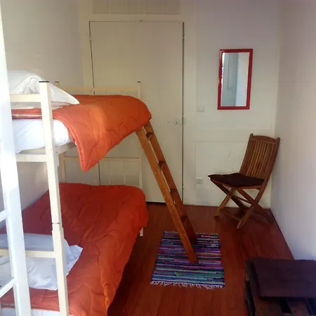 Hostel Inbraga Μπράγκα